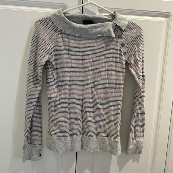 Club Monaco Ladies Vintage Sweater Size Medium - Picture 1 of 4